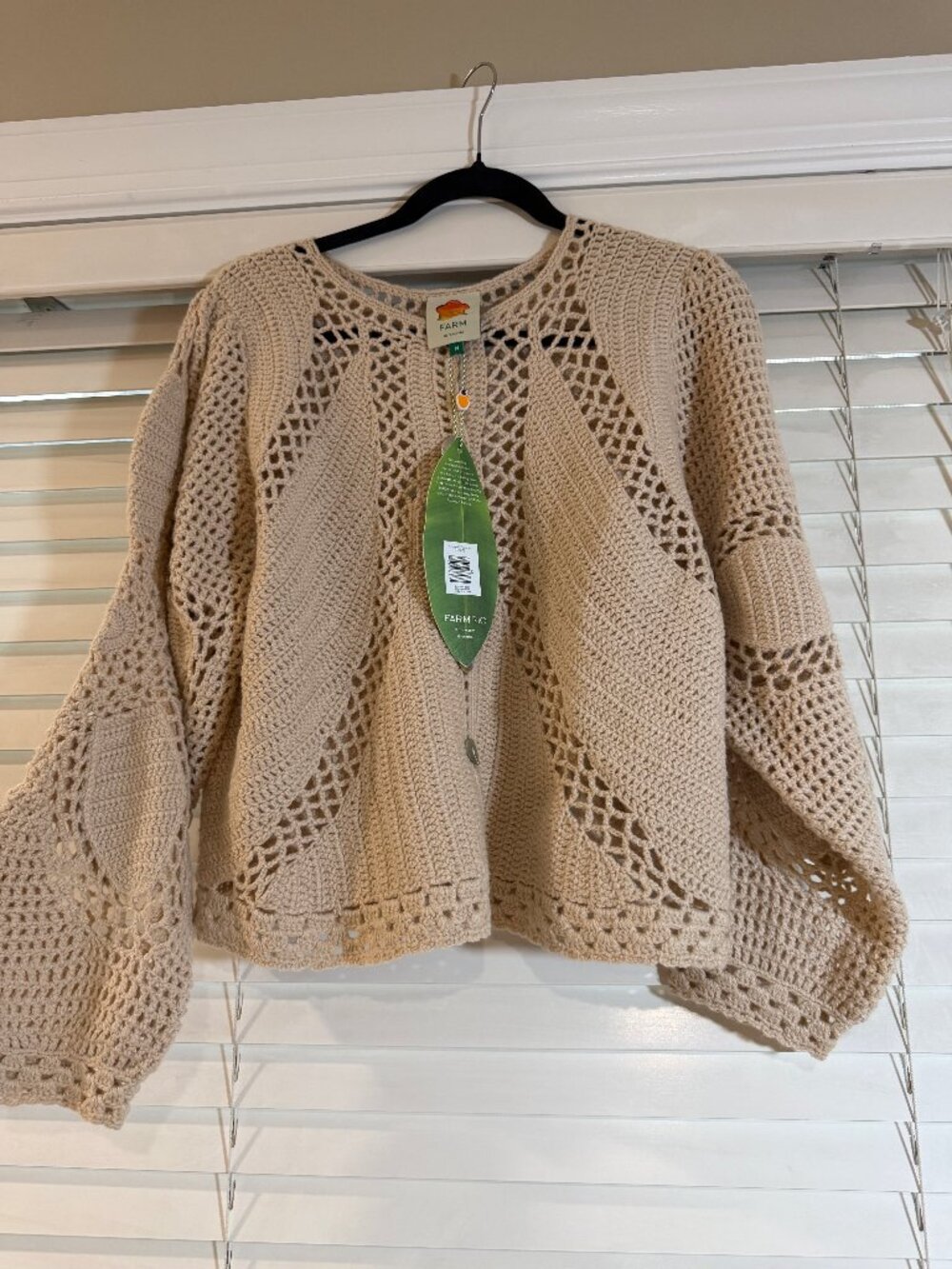 FARM Rio Flower Dawn Crochet Cardigan Size M NWT Off White/Cream